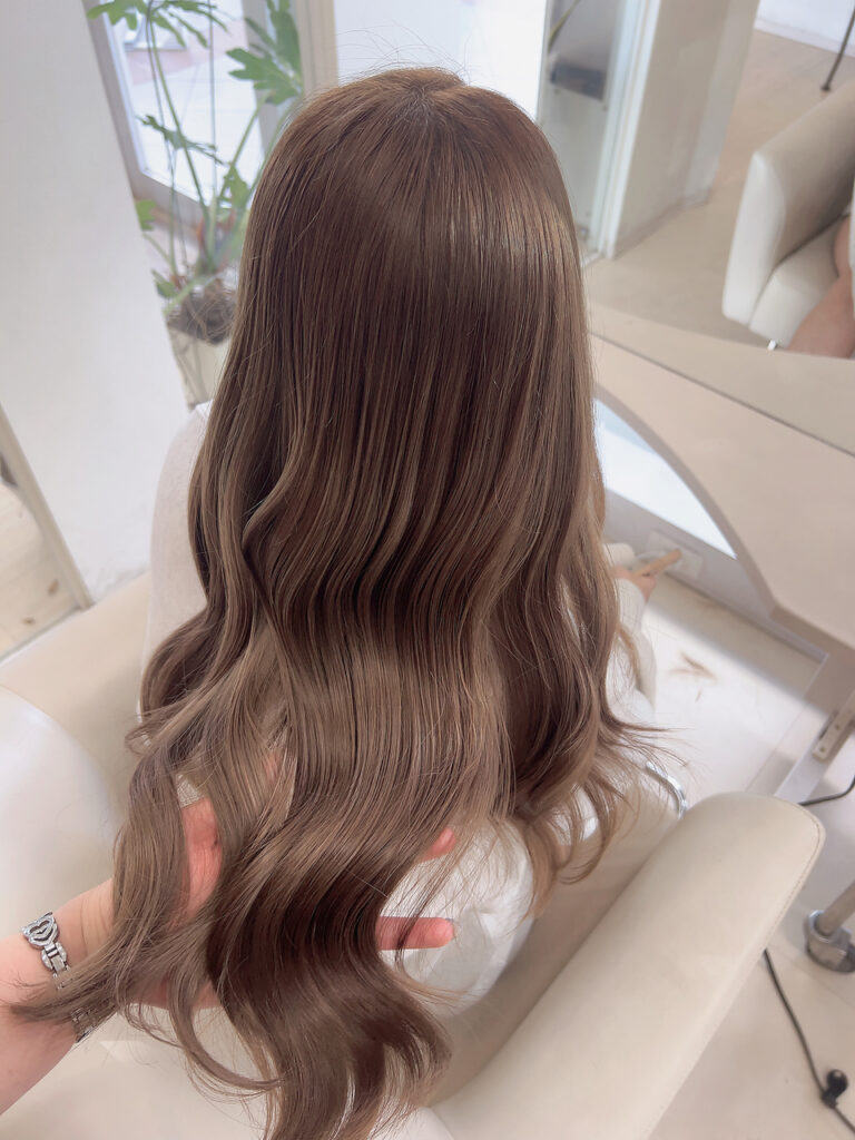 ブラウン