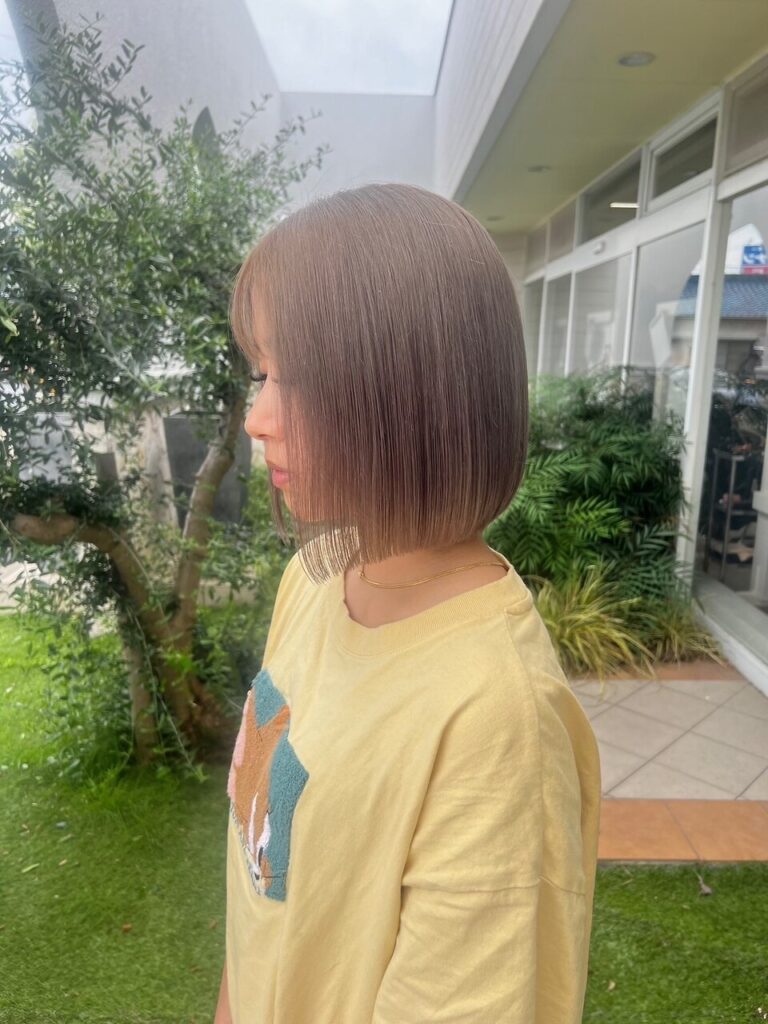 ミルクティーベージュ