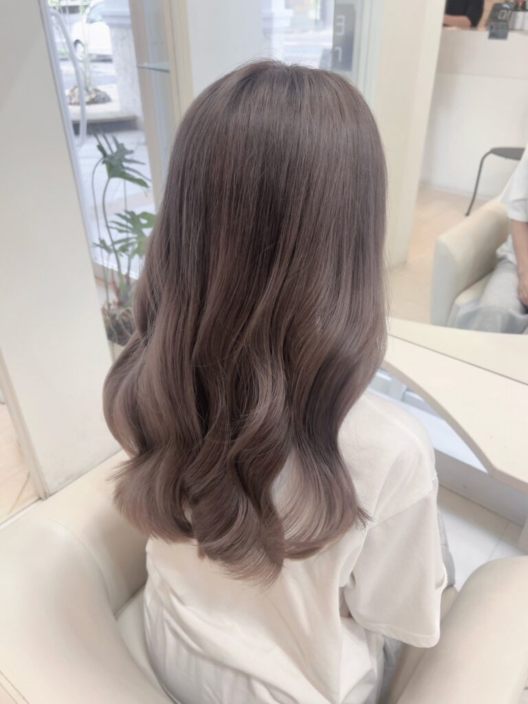 グレージュ