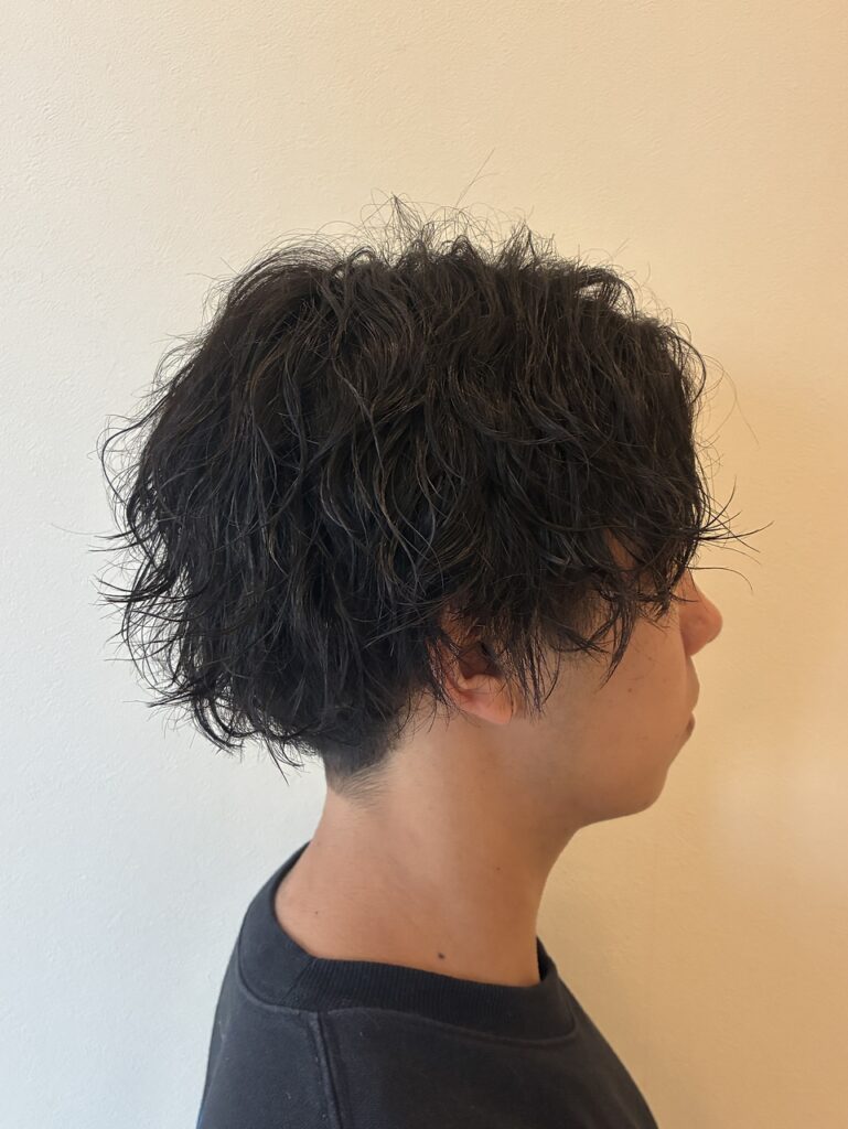 縦落ちツイストスパイラルパーマ